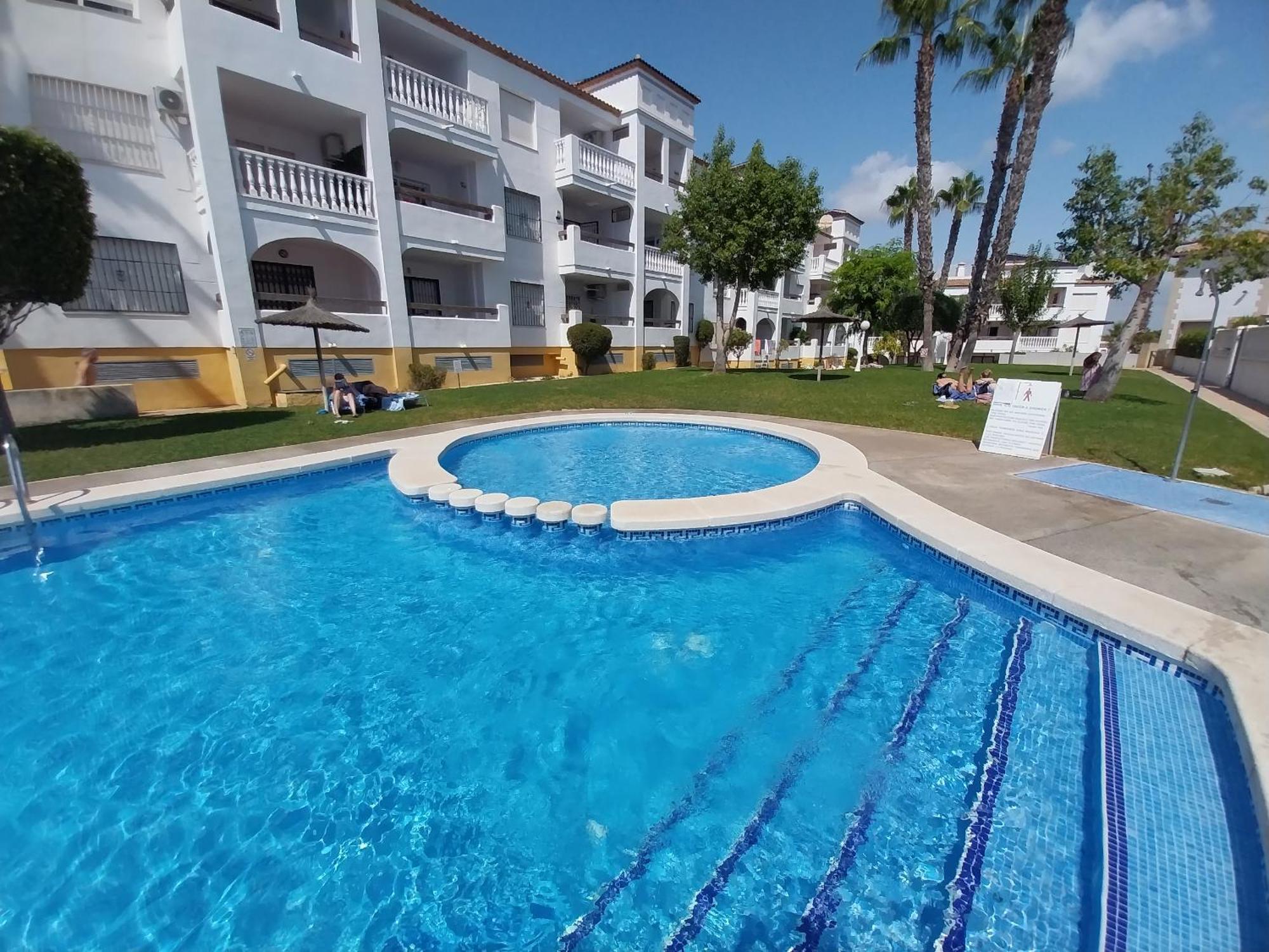 Charming Apartment In Front Of Villamartin Golf And Plaza Ngoại thất bức ảnh