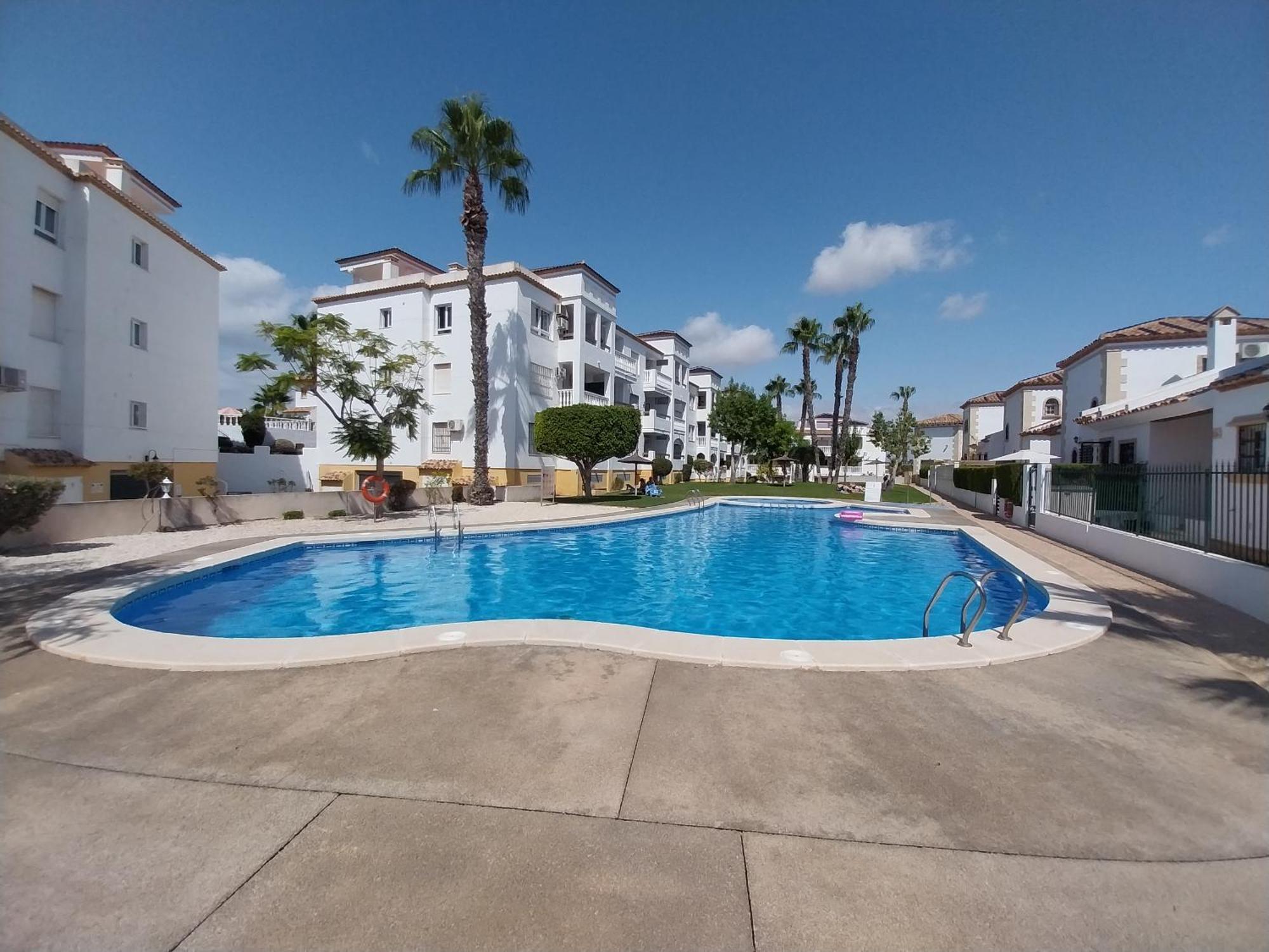 Charming Apartment In Front Of Villamartin Golf And Plaza Ngoại thất bức ảnh