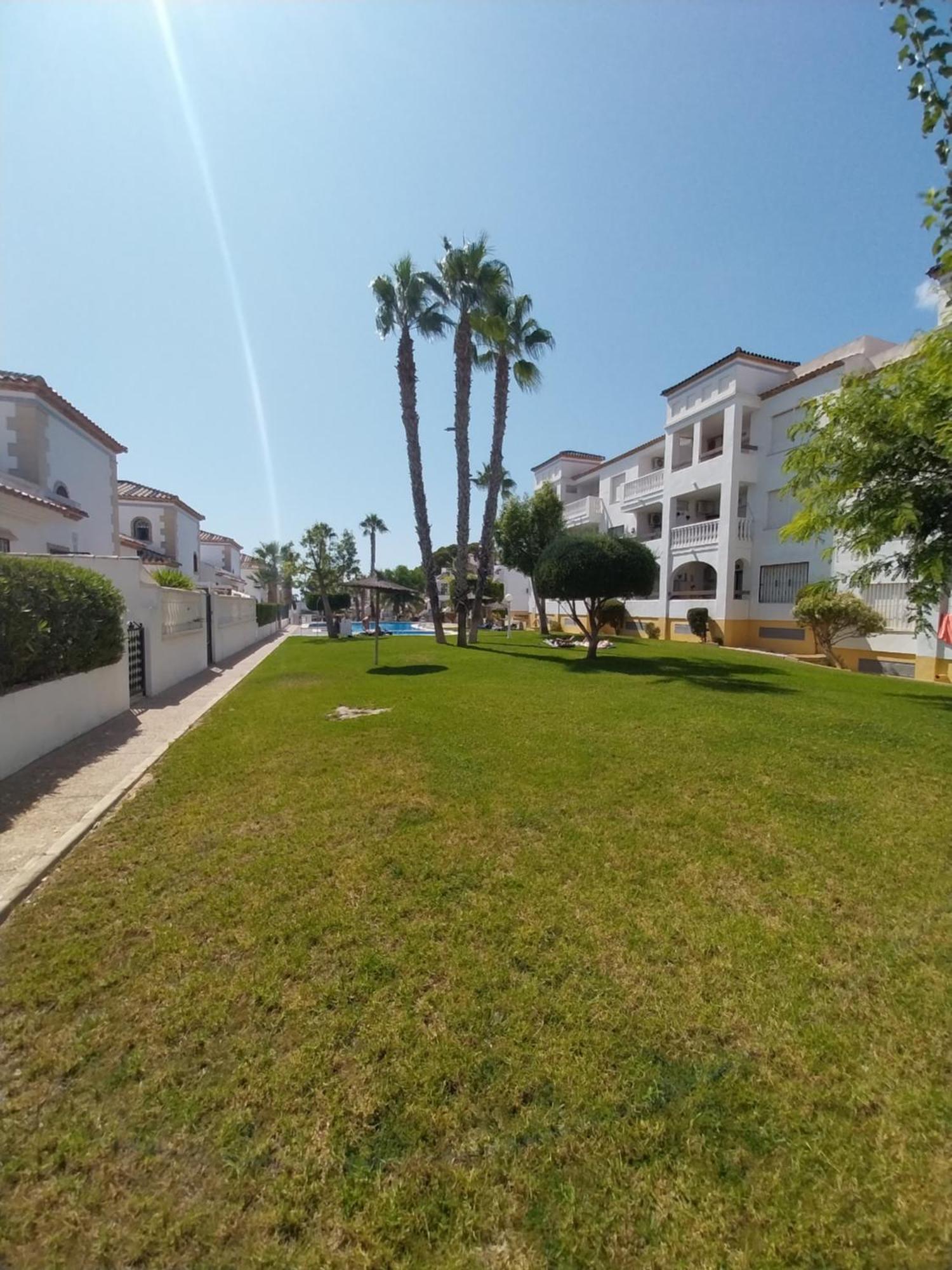Charming Apartment In Front Of Villamartin Golf And Plaza Ngoại thất bức ảnh