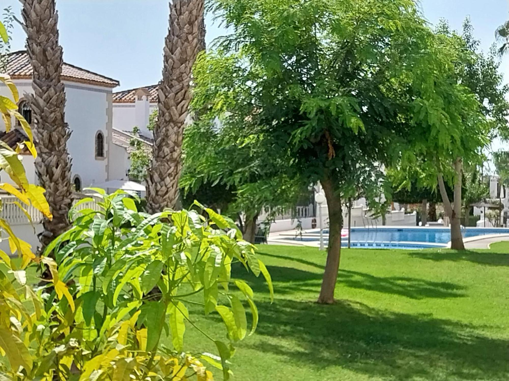 Charming Apartment In Front Of Villamartin Golf And Plaza Ngoại thất bức ảnh